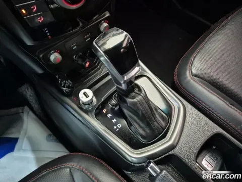 SsangYong Tivoli XLV (Tivoli Air)