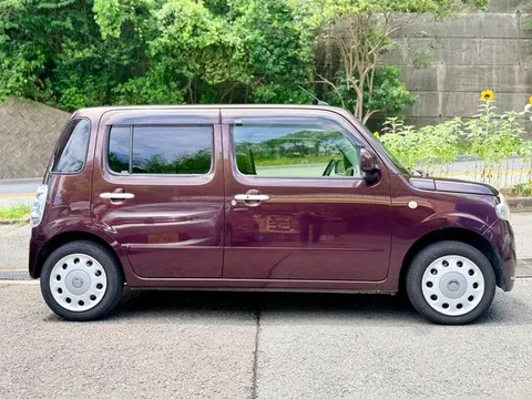 Daihatsu Mira Cocoa