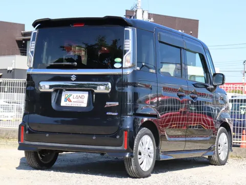 Suzuki Spacia Custom