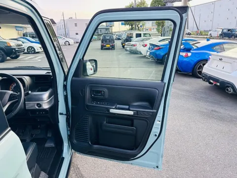 Suzuki Spacia Gear