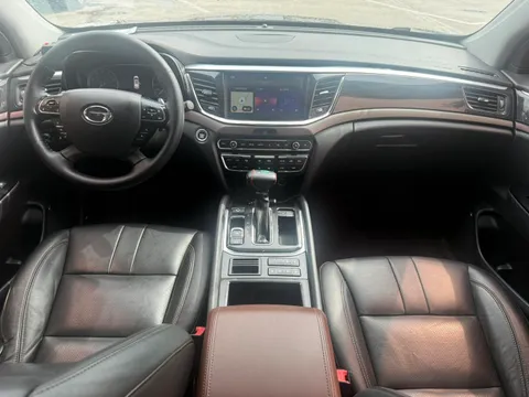 Gac GS8