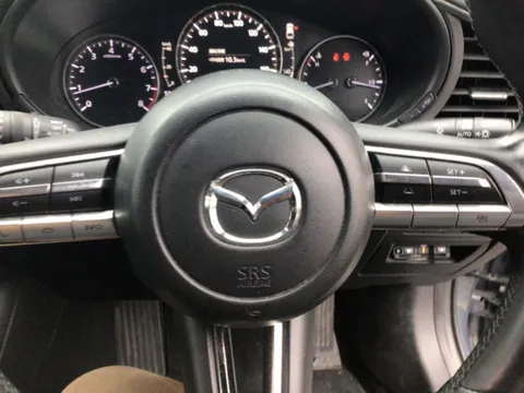 Mazda MAZDA3 Fastback