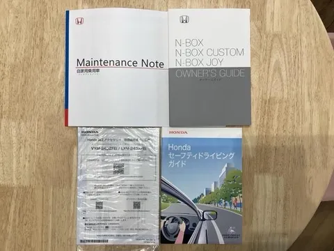 Honda N-BOX Custom