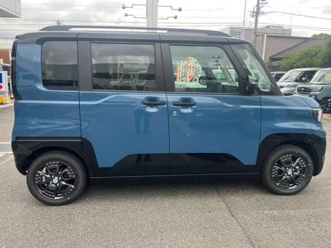 Mitsubishi Delica Mini