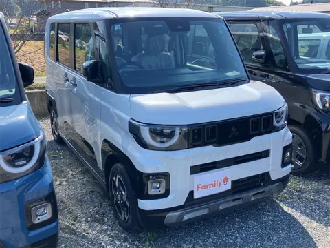 Mitsubishi Delica Mini