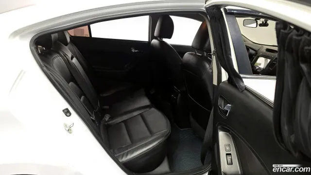 Kia Cerato (K3)