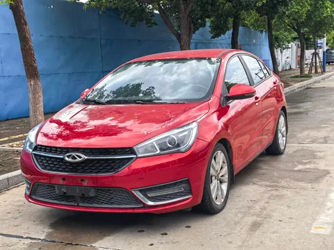 Chery Arrizo 5