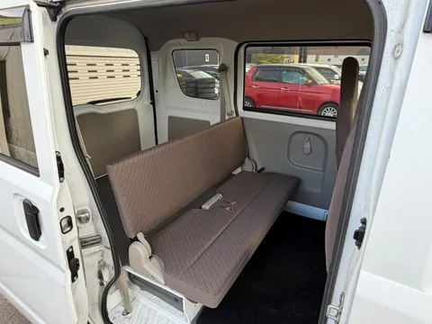 Nissan Clipper