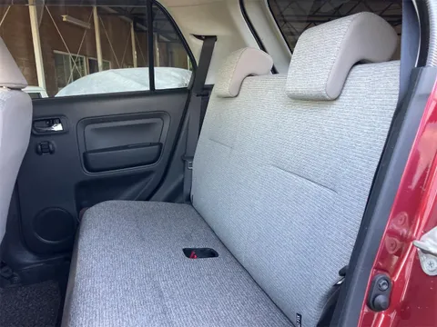 Daihatsu Mira Tocot