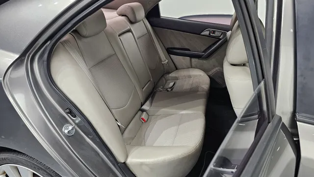 Kia Cerato (Forte)