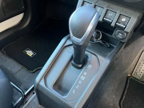 Suzuki Jimny Sierra