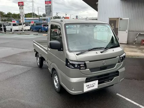 Nissan Clipper Truck