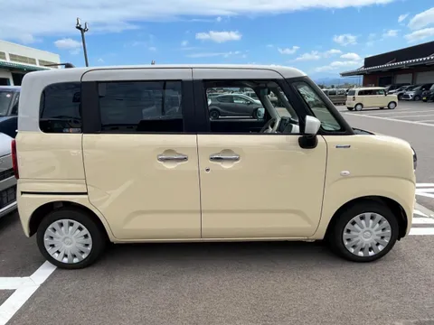 Suzuki Wagon R Smile