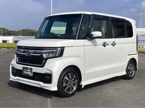 Honda N-BOX Custom