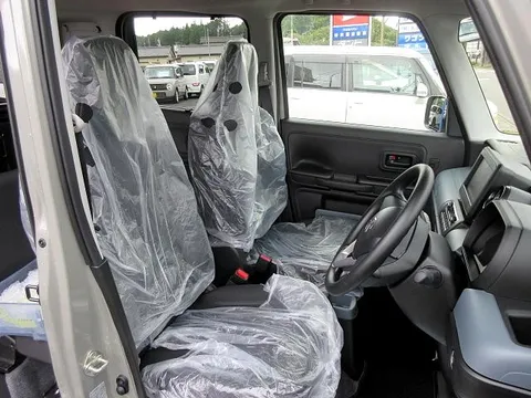 Suzuki Spacia Base
