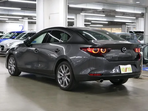 Mazda MAZDA3 Sedan