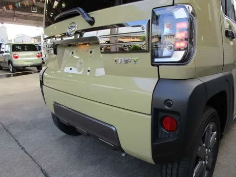 Daihatsu Taft