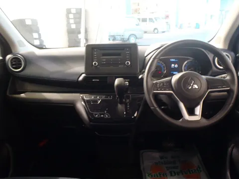 Mitsubishi eK X