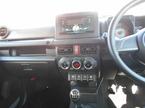 Suzuki Jimny Sierra