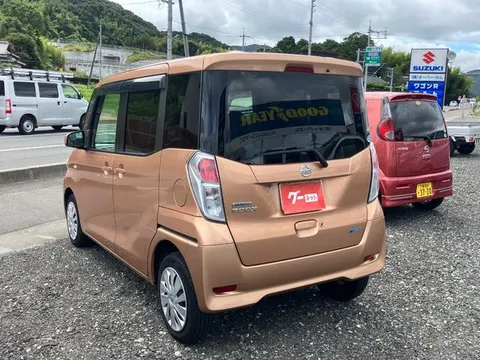 Nissan Dayz Roox