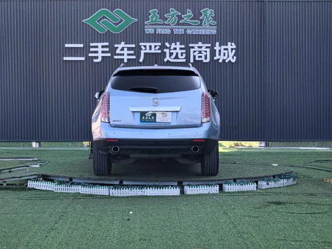 Cadillac SRX