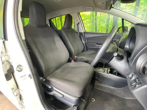Toyota Yaris (Vitz)
