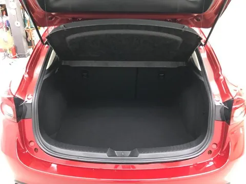 Mazda Axela Sport
