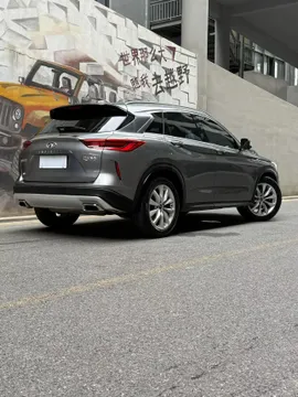 Infiniti QX50