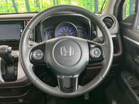 Honda N-WGN Custom