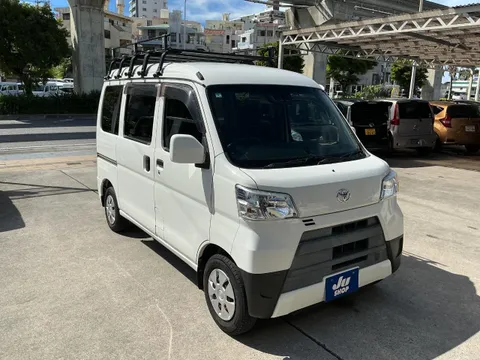 Toyota Pixis Van