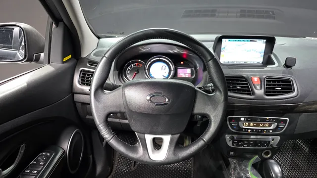 Renault SM3