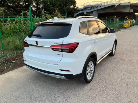 Roewe RX5