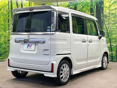Suzuki Spacia Custom