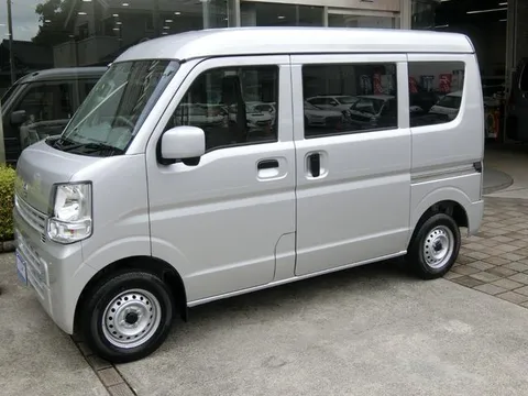 Nissan Clipper