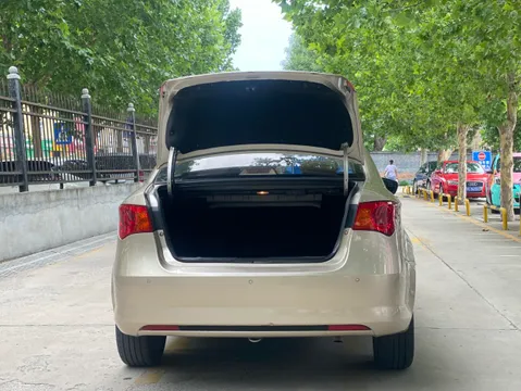 Roewe 350