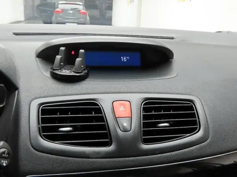 Renault SM3