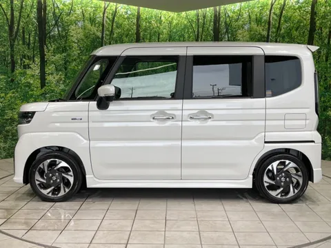 Suzuki Spacia Custom