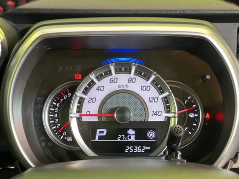 Suzuki Spacia Custom
