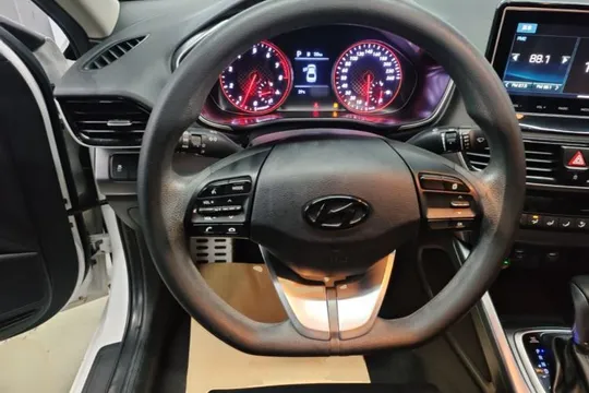 Hyundai Lafesta