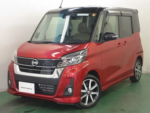 Nissan Dayz Roox