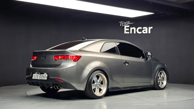 Kia Cerato (Forte)