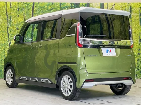 Mitsubishi eK X Space