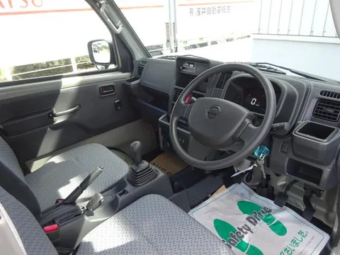 Nissan Clipper Truck