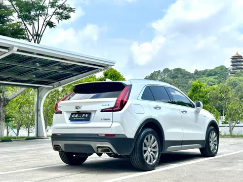 Cadillac XT4