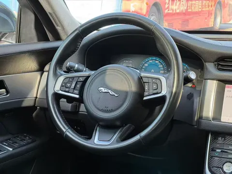 Jaguar XFL