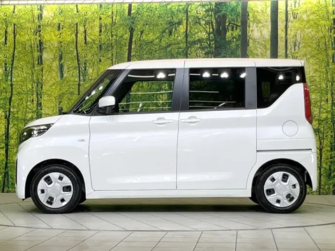 Mitsubishi eK Space