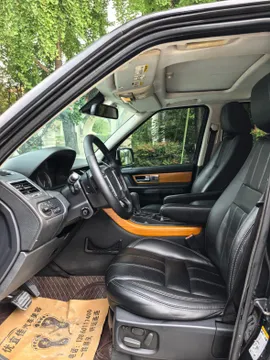 Land Rover