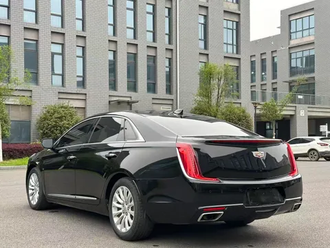 Cadillac XTS