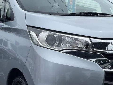 Mitsubishi eK Custom