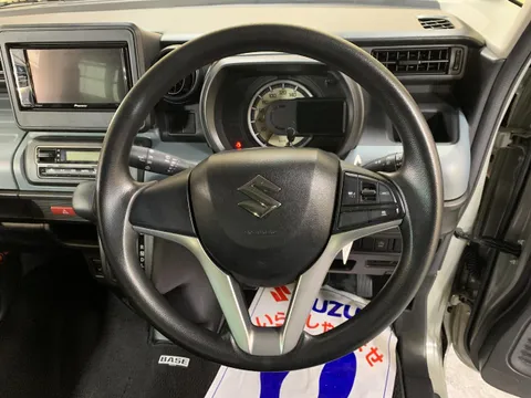Suzuki Spacia Base